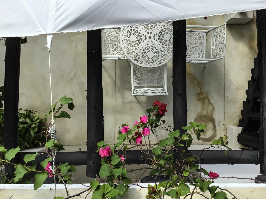 Casa Ines Bed & Breakfast ซันตามาร์ตา ภายนอก รูปภาพ