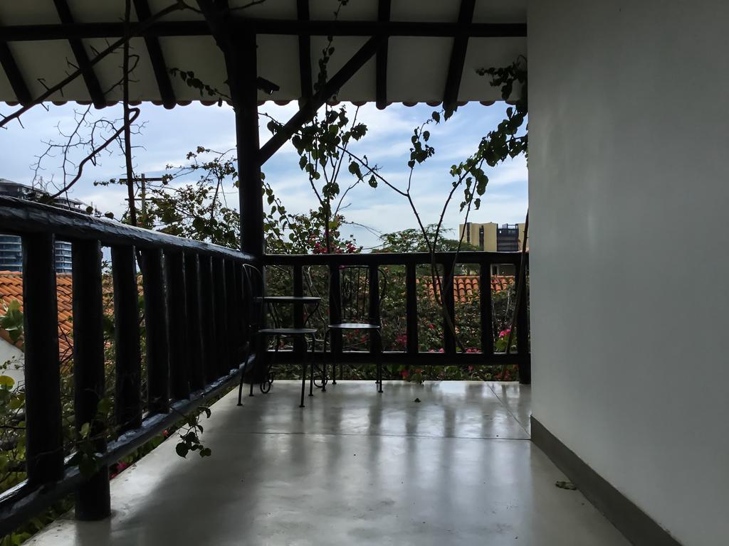 Casa Ines Bed & Breakfast ซันตามาร์ตา ภายนอก รูปภาพ